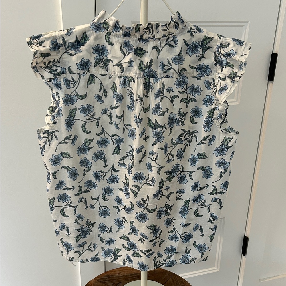J. Crew Blue Floral Ruffle Sleeveless Button-down Blouse, NWOT - Picture 5 of 5